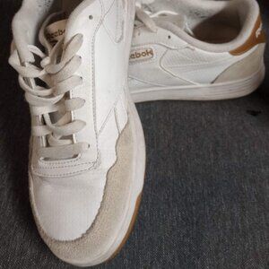 Reebok Unisex Adult Court Advance Euro Size 40, Men 7.5 Women 9